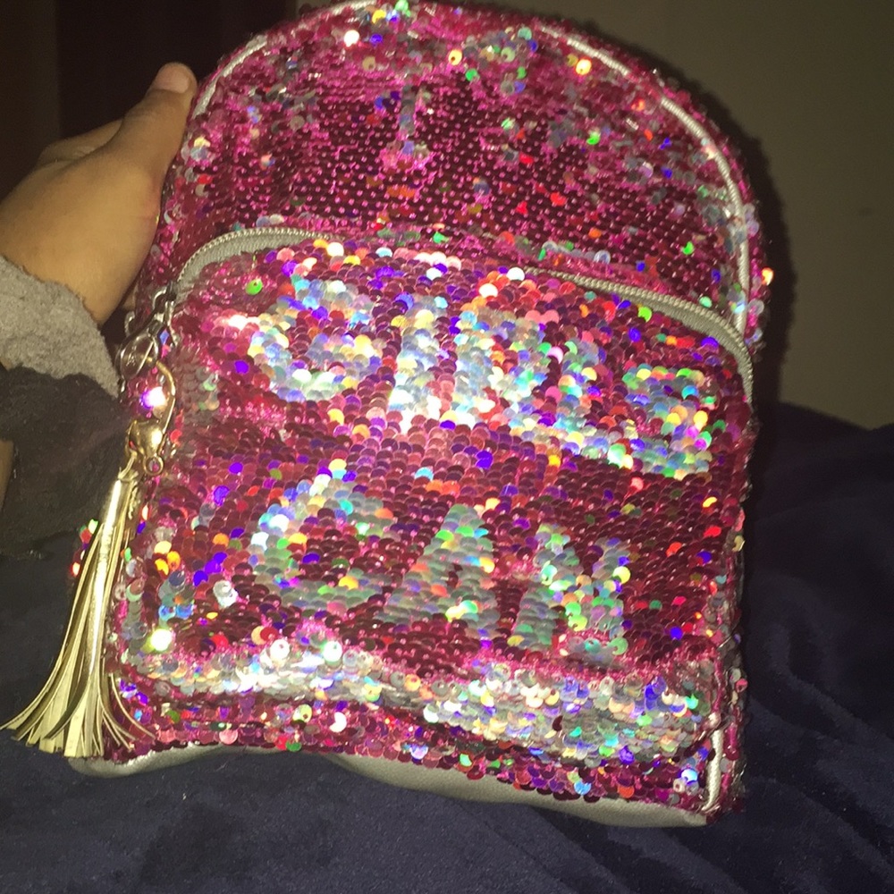 “Girls Can” Bag for sell